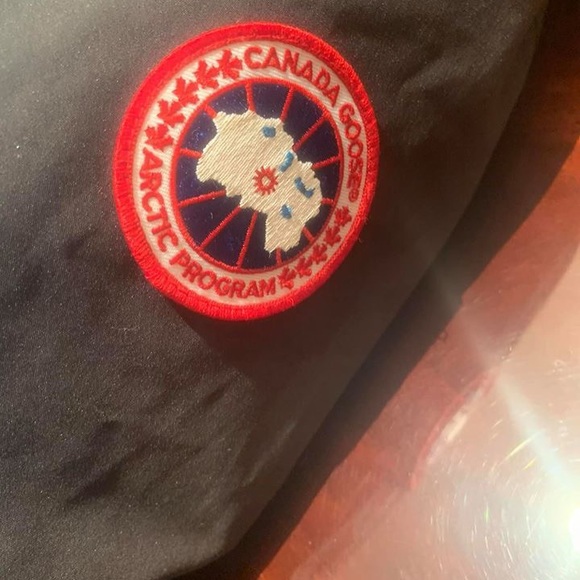 Trillium Canada goose - Picture 2 of 7